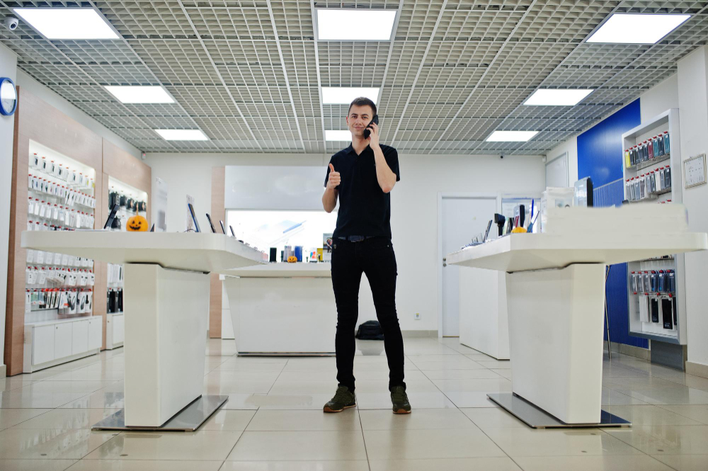 Open a Total Wireless Store in Boston